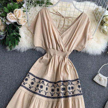 Дамска дълга рокля  с V-образно деколте в няколко цвята