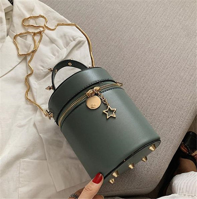 Geanta de dama moderna din piele ecologica cu fermoar in mai multe culori