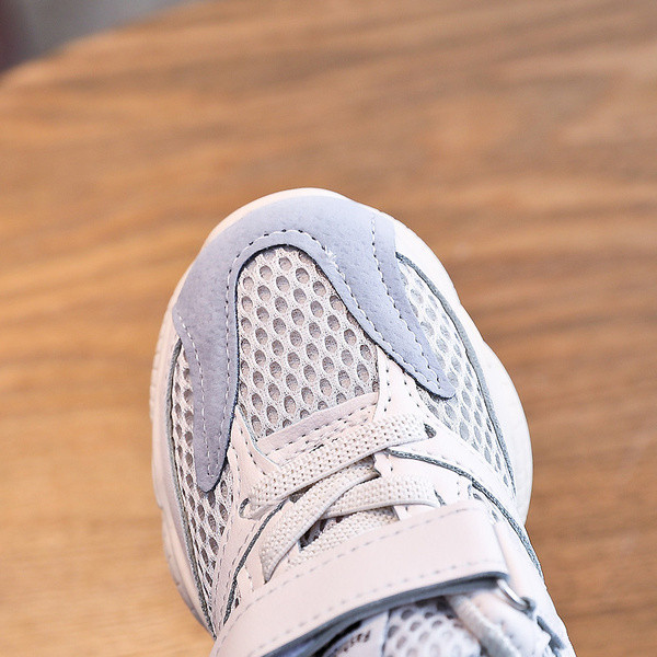 Adidasi copii pentru baieti - in alb-negru