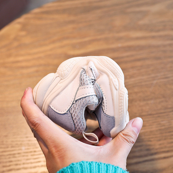 Adidasi copii pentru baieti - in alb-negru