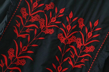 Rochie de dama din tul negru cu broderie