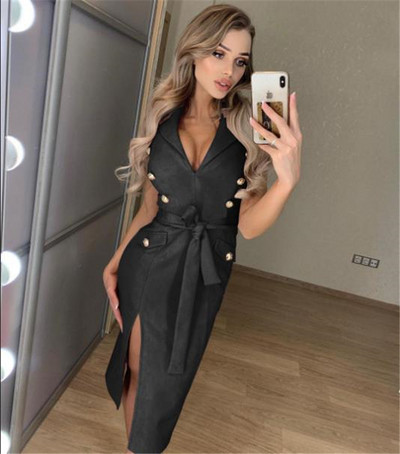 Модерна дамска рокля с цепка и дълбоко деколте с копчета