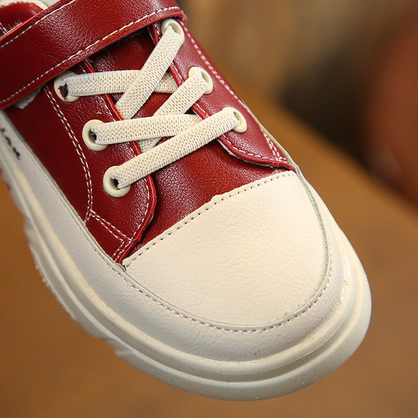 Tenisi moderni pentru copii in trei culori pentru baieti