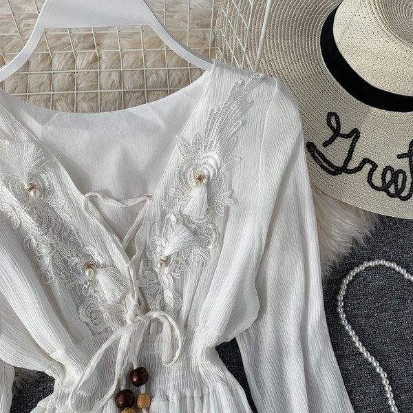 Дамска дълга рокля с V-образно деколте с дълъг ръкав в три цвята