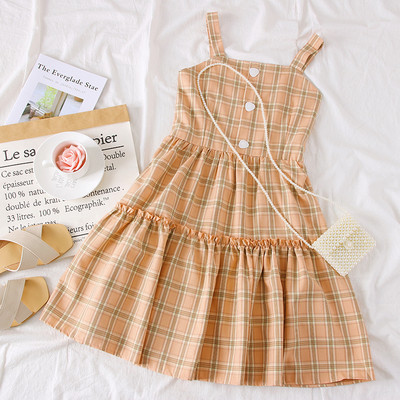 Rochie de dama decupata cu bretele si nasturi subtiri