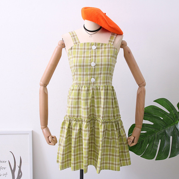 Rochie de dama decupata cu bretele si nasturi subtiri