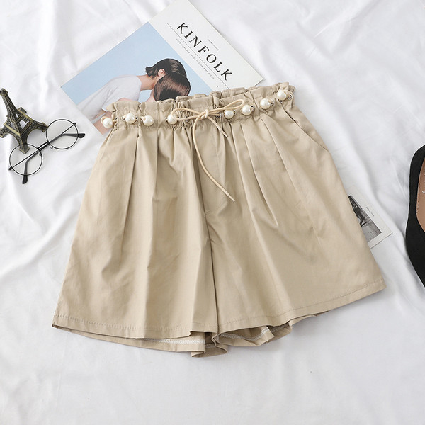 Pantaloni scurti de dama la moda cu talie inalta si perle in mai multe culori