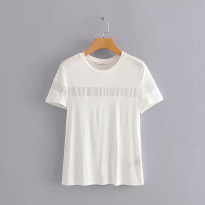 Tricou cu decolteu oval și mâneci scurte în alb și negru