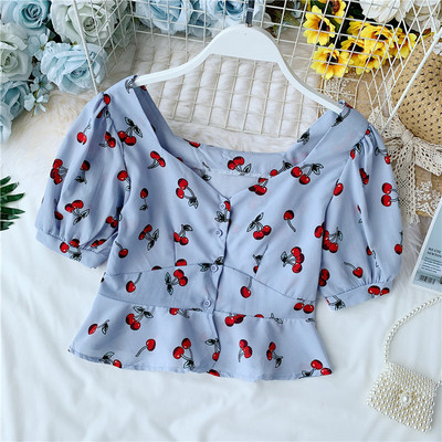 Bluza de dama cu maneca scurta si aplicatie colorata in mai multe culori