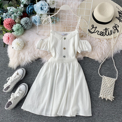 Модерна дамска рокля разкроен модел с елемент-перли в три цвята