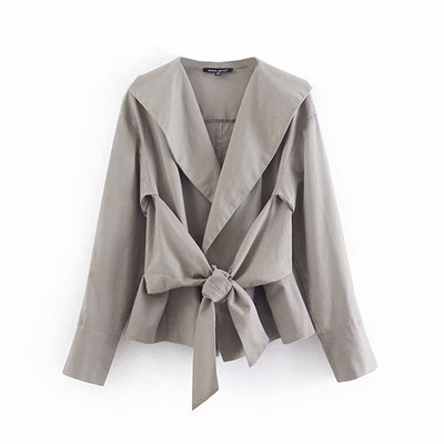 Cămașă de damă cu mâneci lungi și curea bej în talie