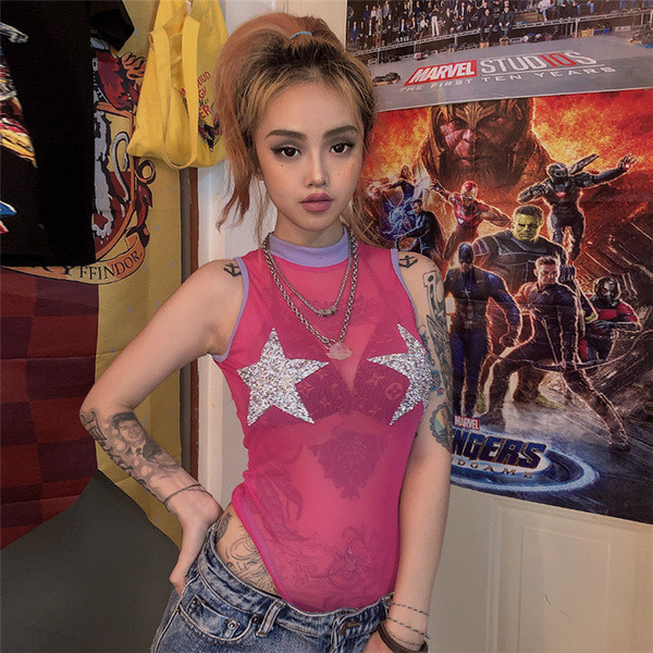 Body de damă modern cu decolteu O în culoarea roz