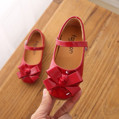 Pantofi de actualitate pentru copii în trei culori - pentru fete