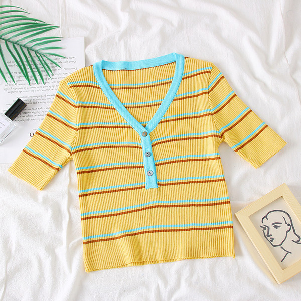 Bluză casual de damă cu decolteu în V și nasturi în două culori