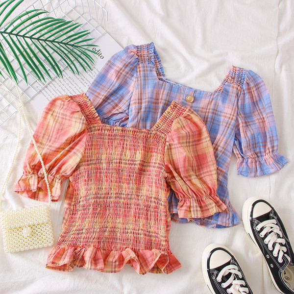 Bluza dama in carouri cu decolteu patrat si nasturi in mai multe culori