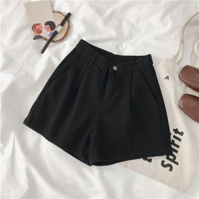 Дамски ежедневни къси панталони в черен,бежов и бял цвят