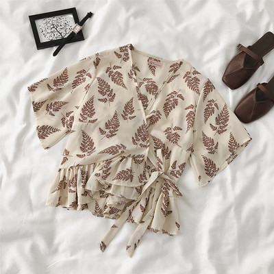 Bluză casual de damă cu mâneci scurte și decolteu adânc în trei culori