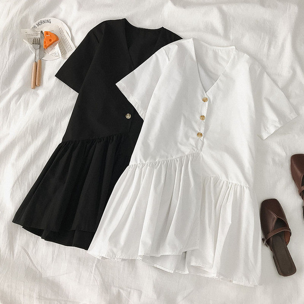 Rochie casual de dama de culoare alb si negru si maneci scurte