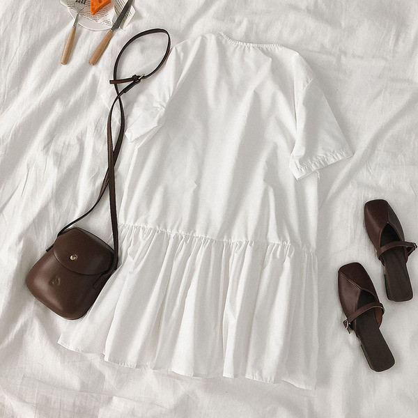 Rochie casual de dama de culoare alb si negru si maneci scurte