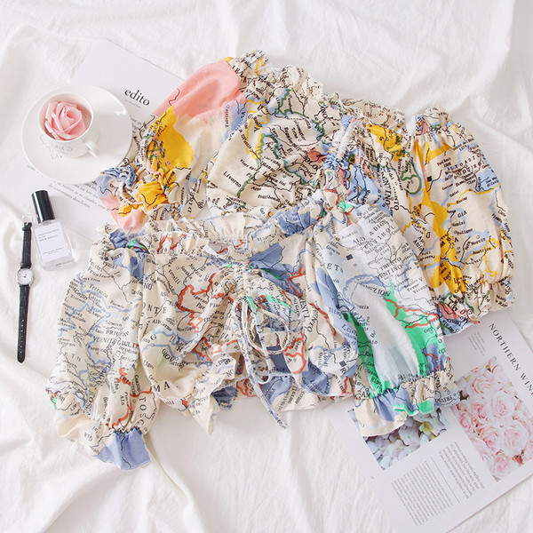 Bluza de dama colorata cu umerii goi in trei culori