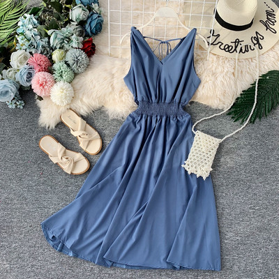 Стилна дамска рокля с V-образно деколте и еластична талия в няколко цвята 