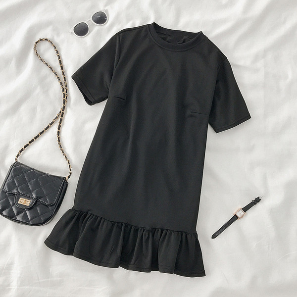 Rochie modernă de damă cu mâneci scurte și spate gol în negru și gri