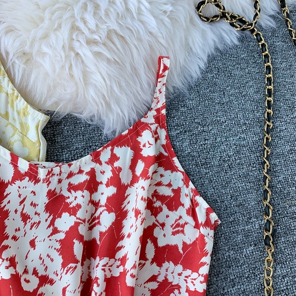 Дамски цветен гащеризон с тънки презрамки в три цвята