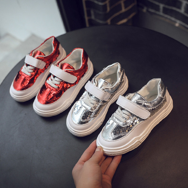 Adidași moderni pentru copii cu paiete - pentru fete