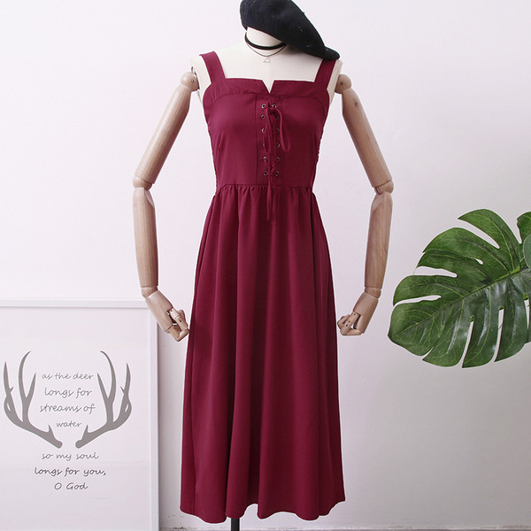 Rochie eleganta de dama decupata cu bretele si cravate in mai multe culori