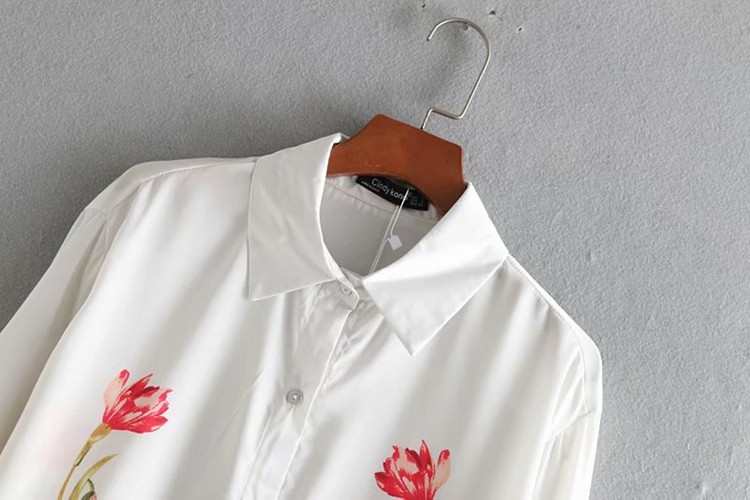 Cămașă de damă cu guler clasic și mâneci lungi cu model alb și floral