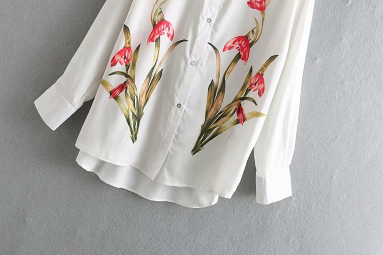 Cămașă de damă cu guler clasic și mâneci lungi cu model alb și floral