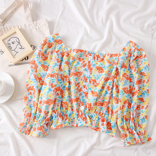 Bluză de damă elegantă cu motive florale și decolteu pătrat în două culori