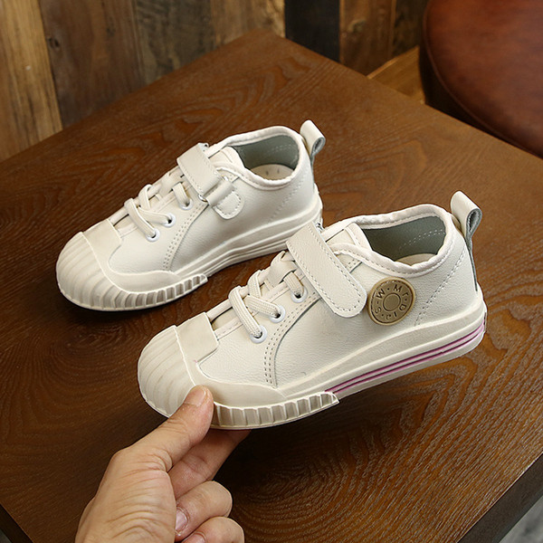 Adidași moderni pentru copii pentru fete - în trei culori