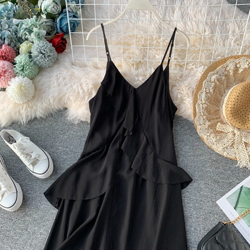 Rochie de dama cu bretele subtiri si decolteu in V de culoare neagra