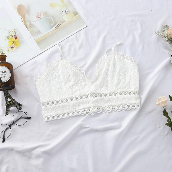 Bustiera de dama eleganta cu dantela in mai multe culori