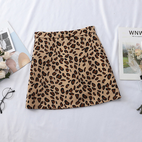 Fusta scurta de dama cu talie inalta si model leopard in mai multe culori