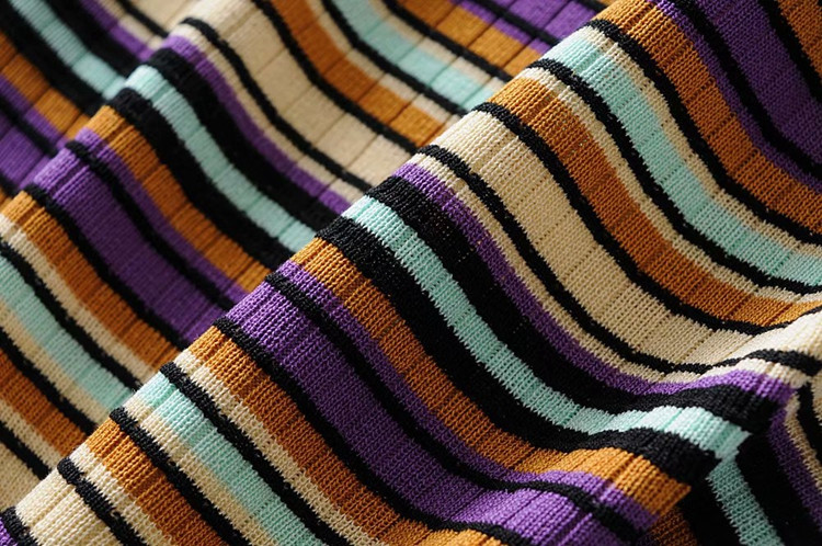 Раиран дамски потник от тънко плетиво в два цвята