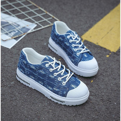 Adidasi moderni de dama cu sireturi in albastru