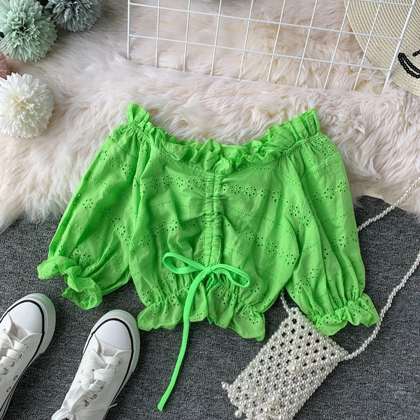 Bluza model scurt de dama in mai multe culori