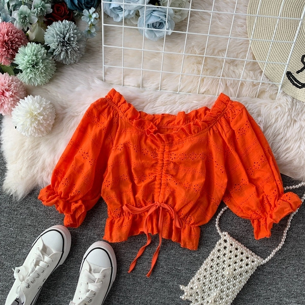 Bluza model scurt de dama in mai multe culori