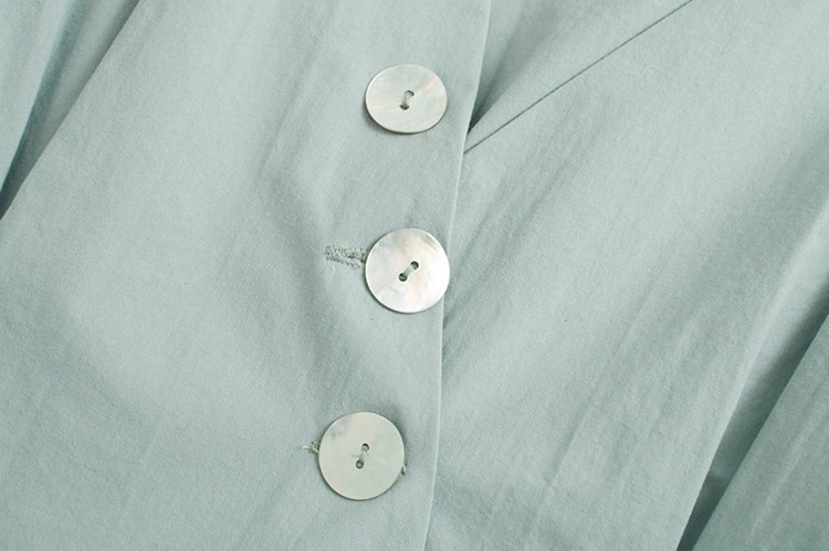 Cămașă de damă - model mulat cu mâneci 7/8 și decolteu în V