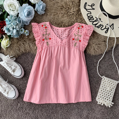 Модерен дамски потник с V-образно деколте и бродерия в няколко цвята