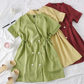 Rochie elegantă de damă cu decolteu în V în verde, visiniu și galben