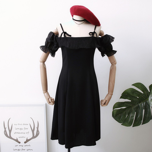 Rochie de dama decupata cu bretele si umerii goi in mai multe culori