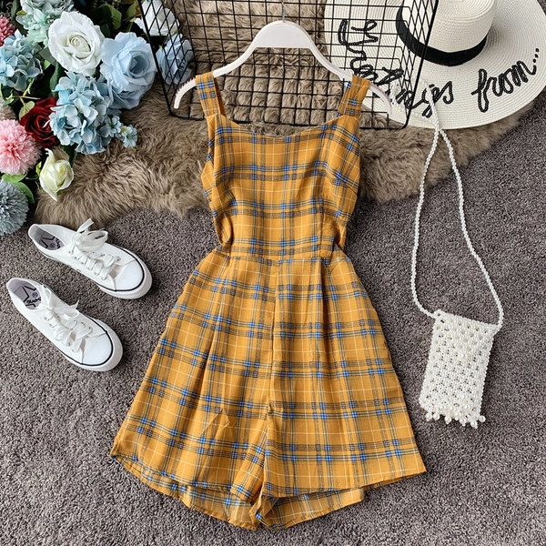 Γυναικεία ολόσωμη φόρμα σε διάφορα χρώματα