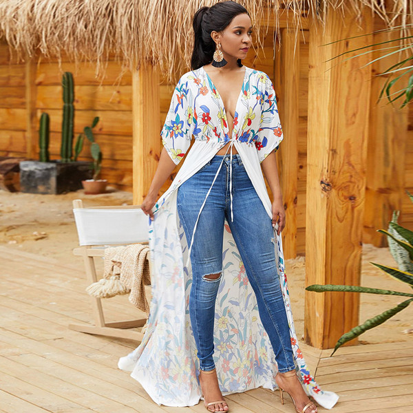 Pareo lung de dama alb cu motive florale