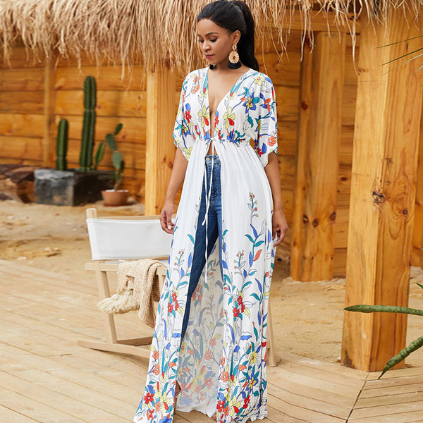 Pareo lung de dama alb cu motive florale