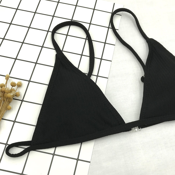 Costum de baie modern din două piese cu top triunghiular în cinci culori