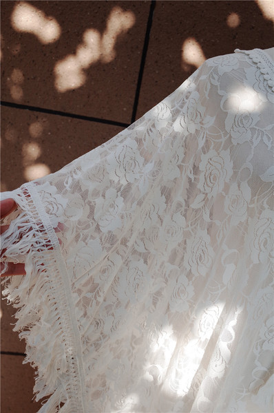 Pareo de dama din dantela alb