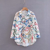 Cămașă de damă model larg cu mâneci lungi de culoare albă